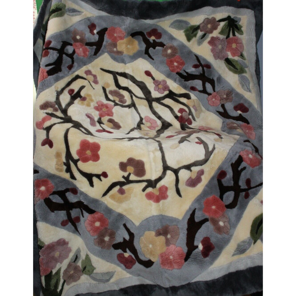 Auskin Traders New Zealand Sheepskin Flower Rug Large Area Carpet 80 x 140 - Picture 2 of 13